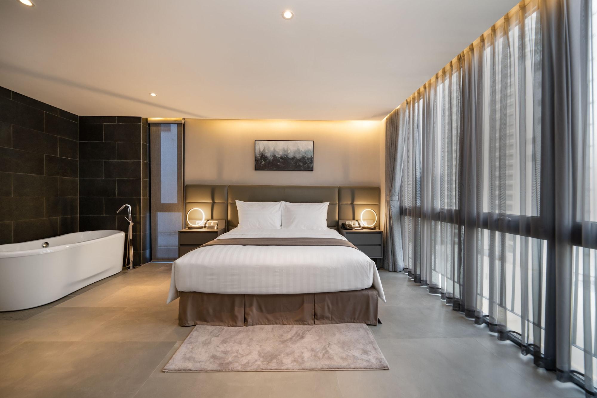 דה נאנג Legend Boutique Hotel מראה חיצוני תמונה